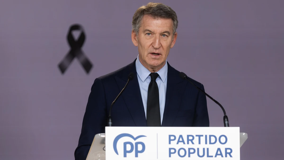 Feijóo promete «gestión» y exige a Sánchez y Puente que se aparten: «Si no dimiten ellos, les dimitiremos en las urnas»